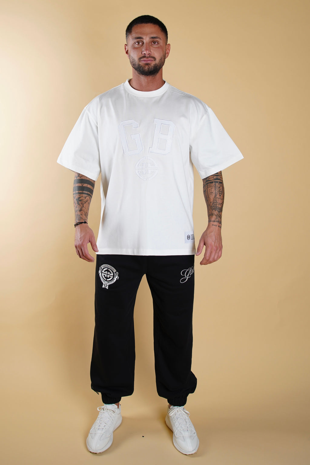 GB INITIAL WHITE T-SHIRT