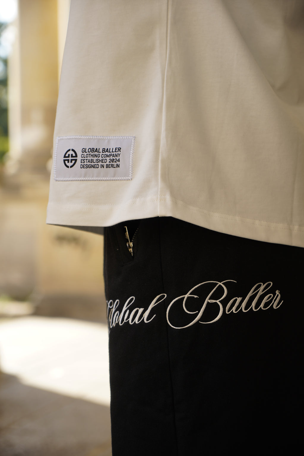 GB INITIAL WHITE T-SHIRT