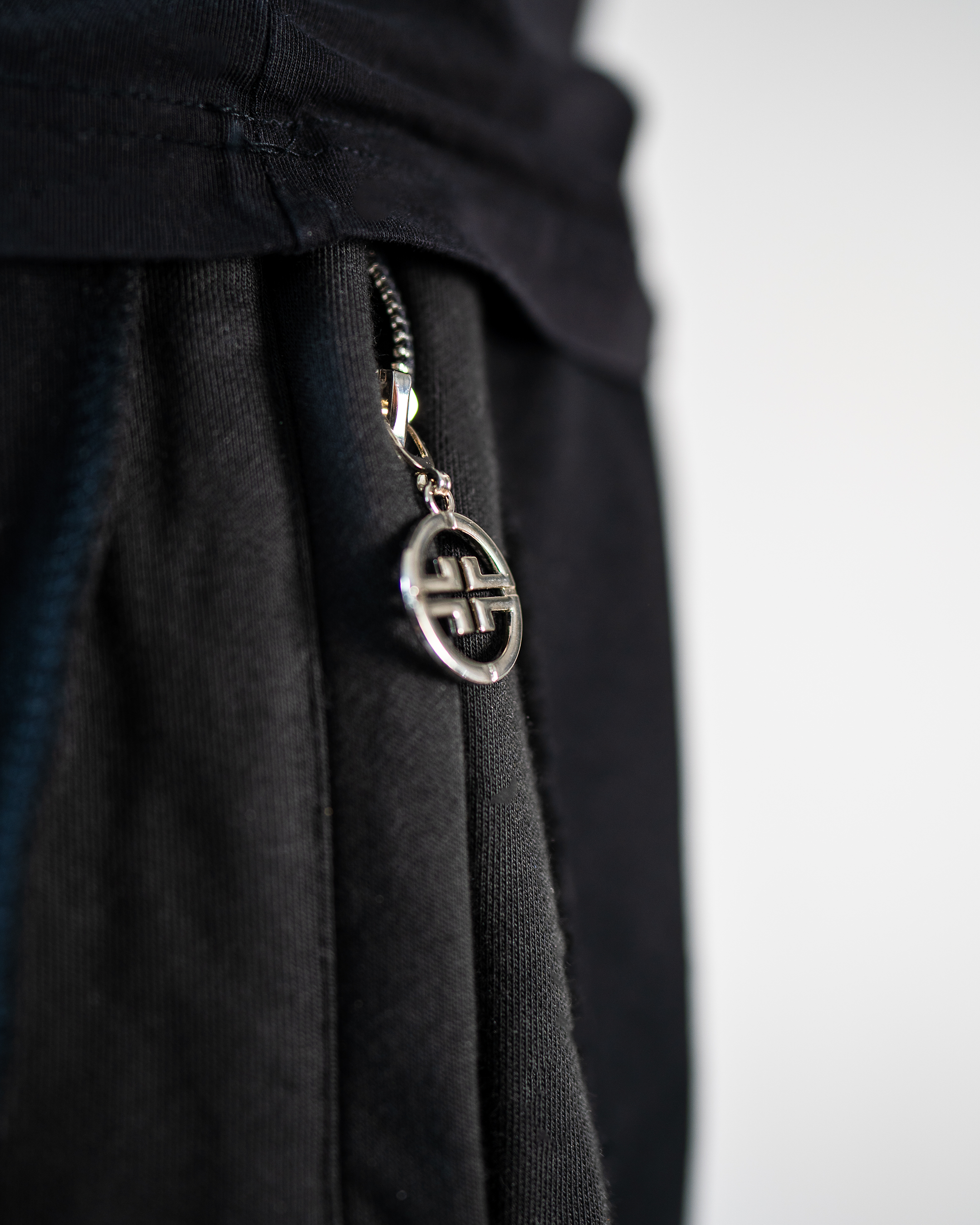 GB BLACK PATCH SHORTS